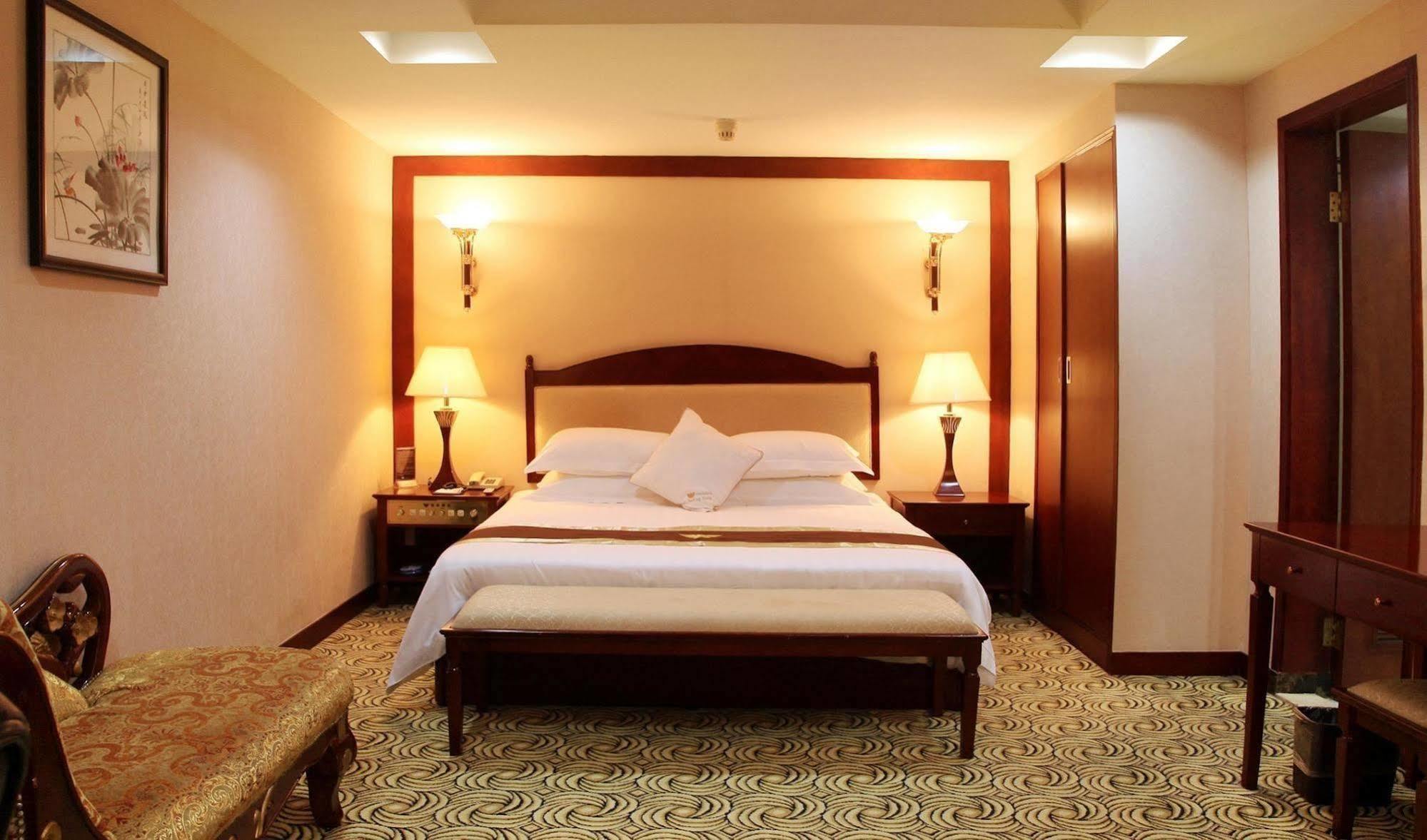 Guangzhou Jinying Hotel Luaran gambar